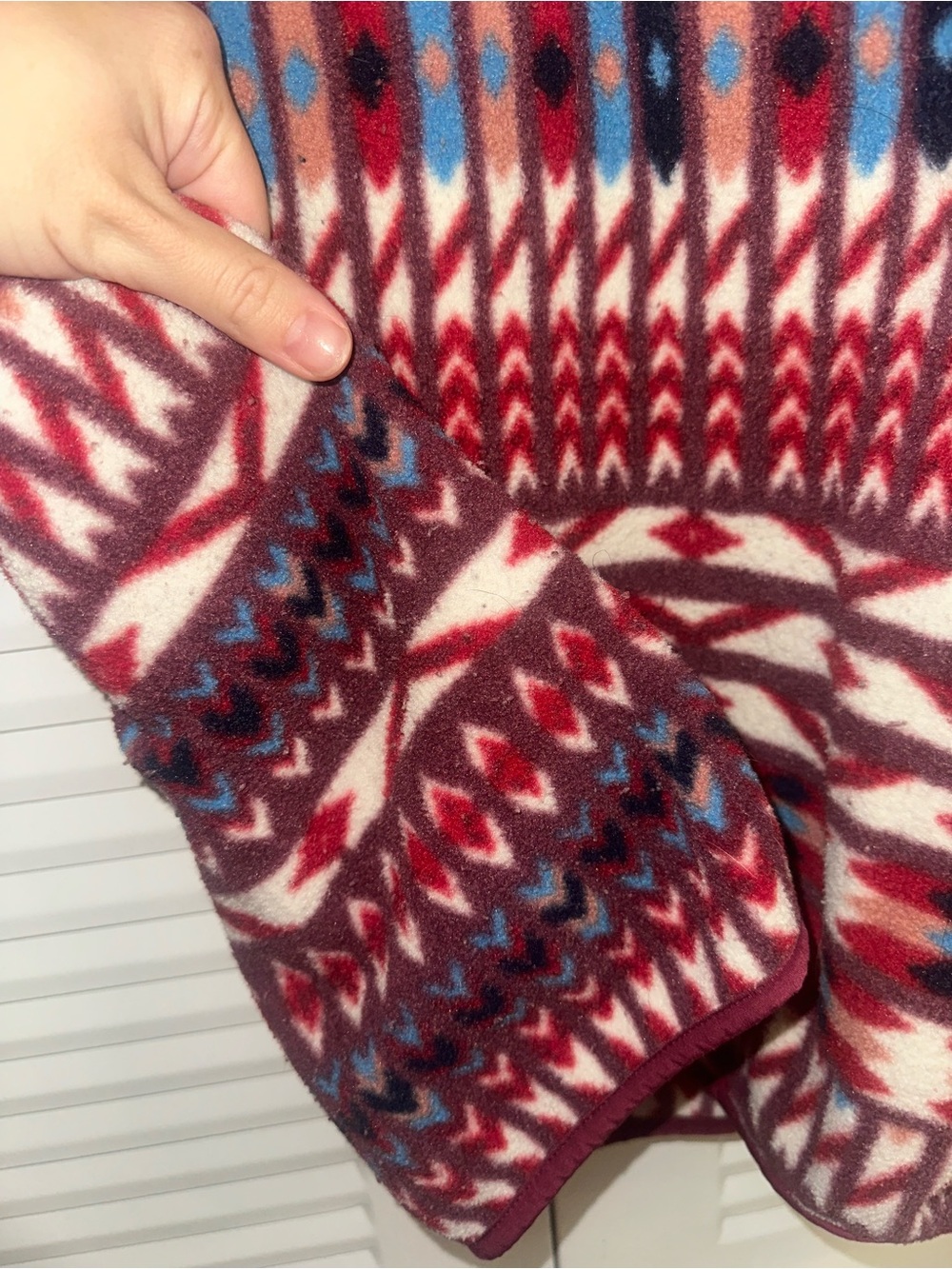 Patagonia Synchilla Fleece Pullover in Pink and Aqua Multi- Vintage - Picture 6 of 6